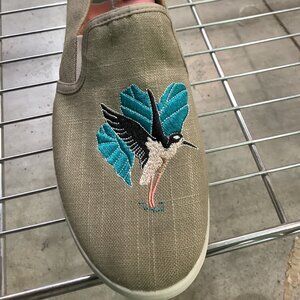 OluKai Women's Hale'iwa Pa'I Vegan Slip On